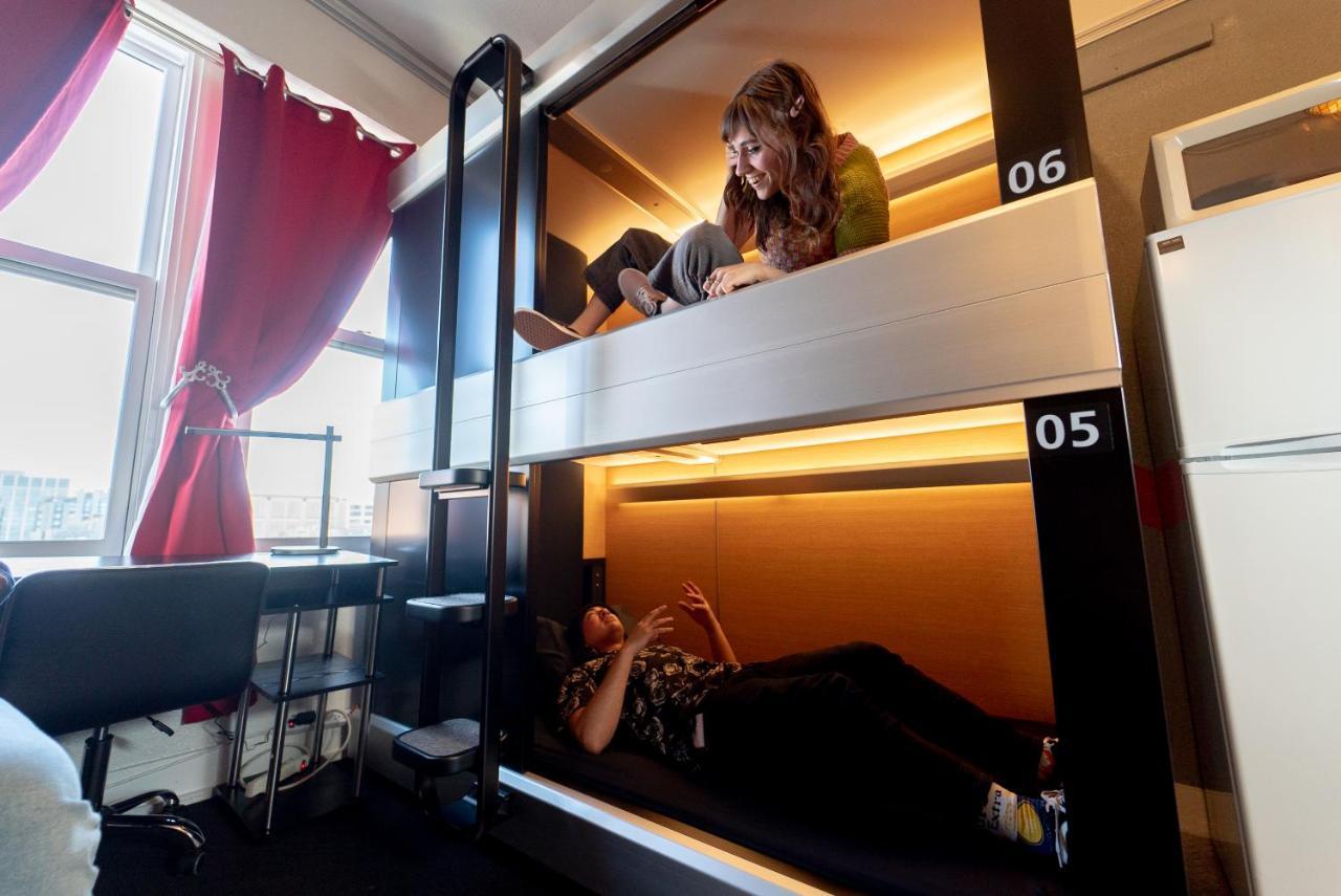 Single Bed 6 Bed Female Capsule Room Private Bathroom,1386806672:JPEG